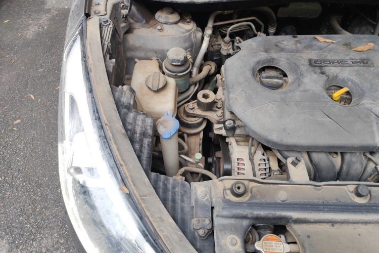 Used Hyundai ix35 2013 2.0L Automatic Two-Wheel Drive Smart GLS China V Standard Engine Bay Right