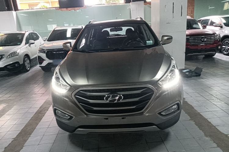 Used Hyundai ix35 2013 2.0L Automatic Two-Wheel Drive Smart GLS China IV Standard Front