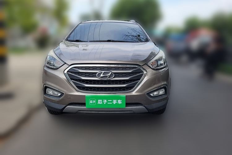 Used Hyundai ix35 2013 2.0L Automatic Two-Wheel Drive Smart GLS China IV Standard Front