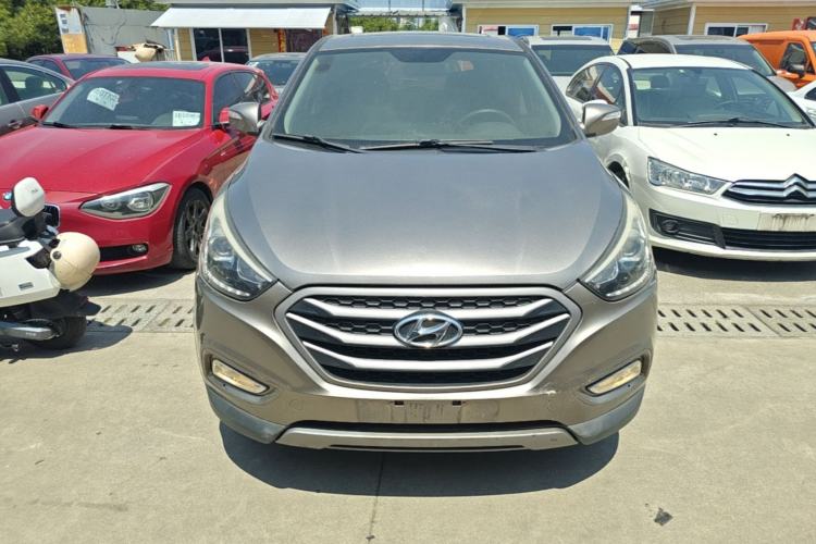 Used Hyundai ix35 2013 2.0L Automatic 2WD Comfort GL China IV Standard Front