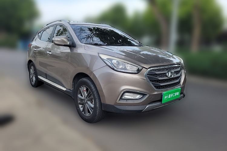 Used Hyundai ix35 2013 2.0L Automatic Two-Wheel Drive Smart GLS China IV Standard Front Right 45 Deg