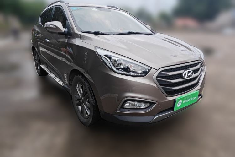 Used Hyundai ix35 2013 2.0L Automatic Two-Wheel Drive Smart GLS China IV Standard Front Right 45 Deg