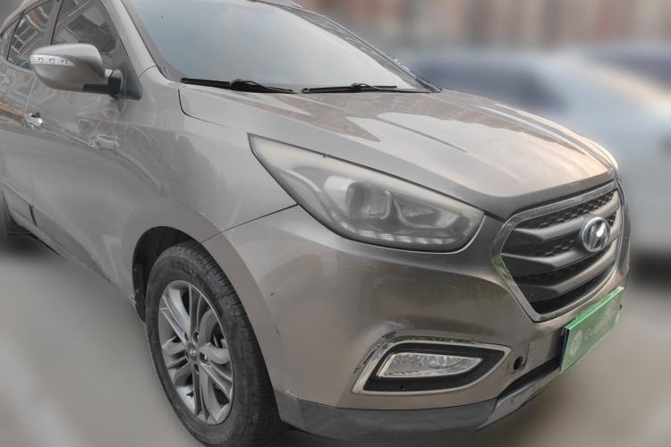 Used Hyundai ix35 2013 2.0L Automatic Two-Wheel Drive Smart GLS China IV Standard Front Right 45 Deg