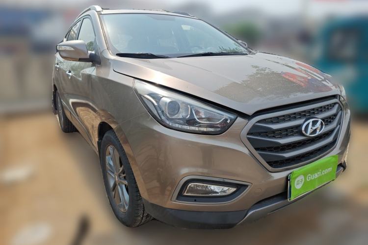 Used Hyundai ix35 2013 2.0L Automatic Two-Wheel Drive Smart GLS China IV Standard Front Right 45 Deg