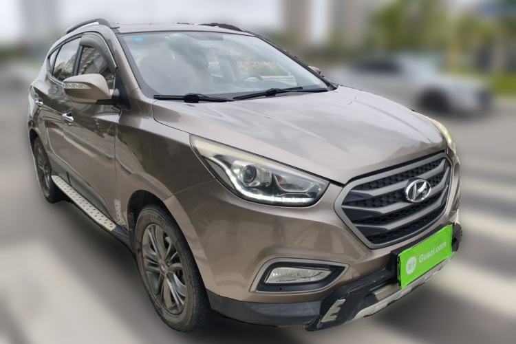 Used Hyundai ix35 2013 2.0L Automatic Two-Wheel Drive Smart GLS China IV Standard Front Right 45 Deg