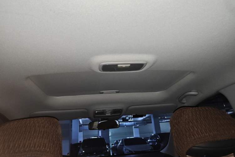 Used Hyundai ix35 2013 2.0L Automatic Two-Wheel Drive Smart GLS China IV Standard Headliner