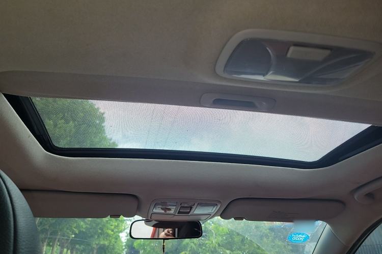 Used Hyundai ix35 2013 2.0L Automatic Two-Wheel Drive Smart GLS China IV Standard Headliner