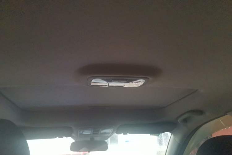 Used Hyundai ix35 2013 2.0L Automatic Two-Wheel Drive Smart GLS China IV Standard Headliner