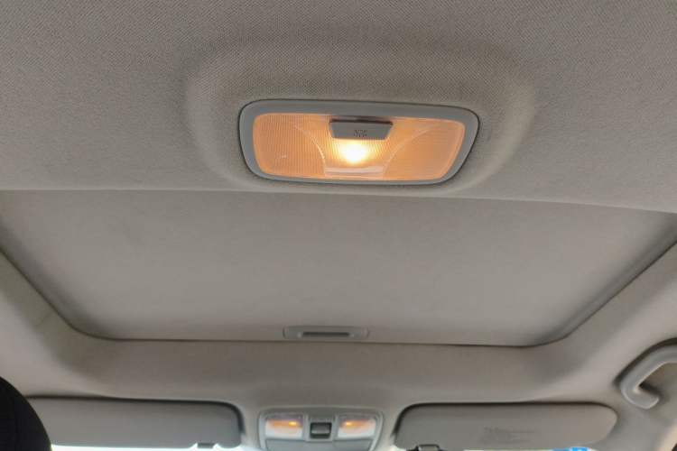 Used Hyundai ix35 2013 2.0L Automatic Two-Wheel Drive Smart GLS China IV Standard Headliner