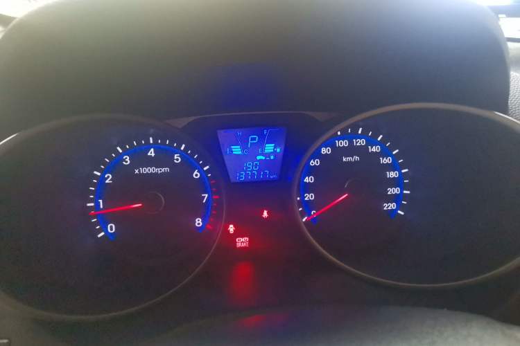 Used Hyundai ix35 2013 2.0L Automatic Two-Wheel Drive Smart GLS China IV Standard Instrument Cluster