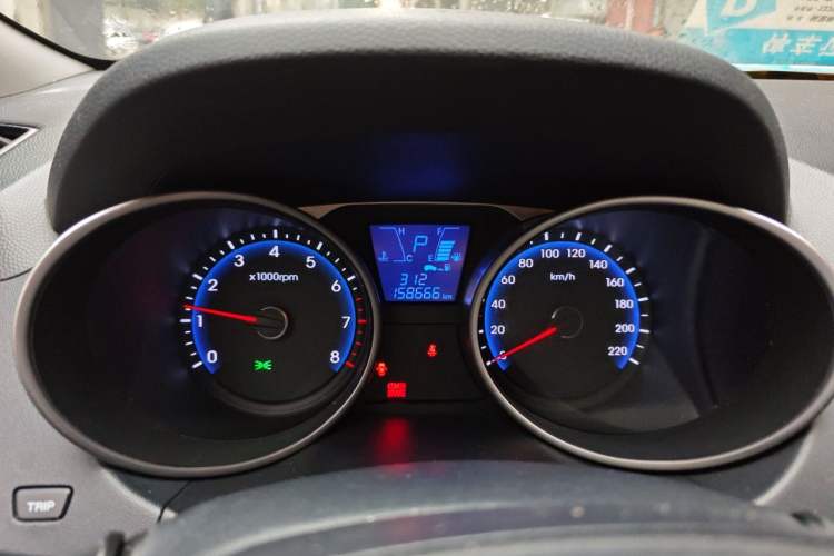 Used Hyundai ix35 2013 2.0L Automatic 4x4 Smart GLS China V Standard Instrument Cluster