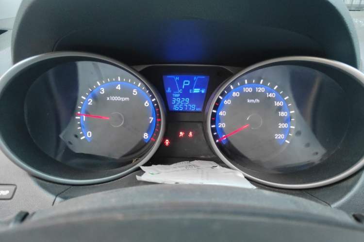 Used Hyundai ix35 2013 2.0L Automatic Two-Wheel Drive Smart GLS China IV Standard Instrument Cluster