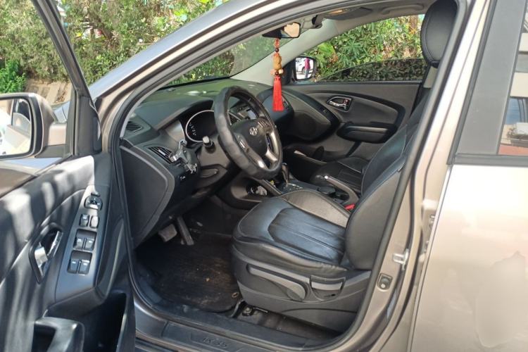 Used Hyundai ix35 2013 2.0L Automatic Two-Wheel Drive Smart GLS China IV Standard Left Front Seat