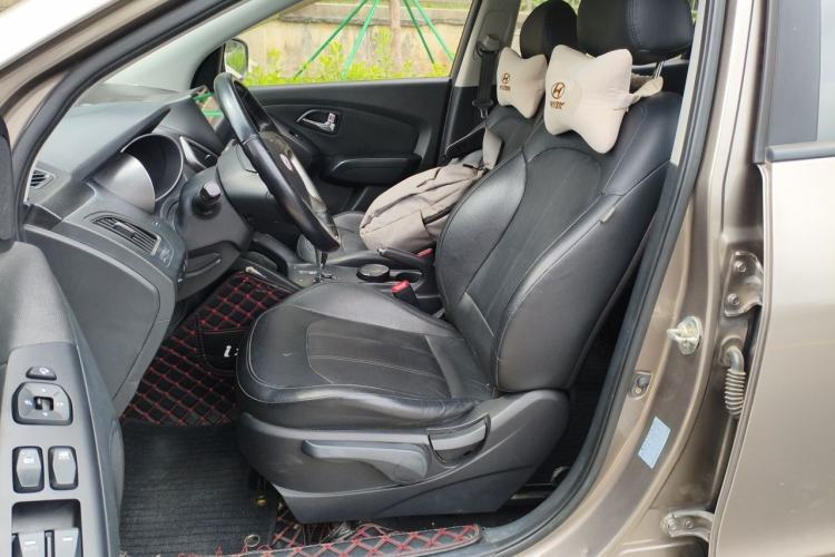 Used Hyundai ix35 2013 2.0L Automatic Two-Wheel Drive Smart GLS China IV Standard Left Front Seat