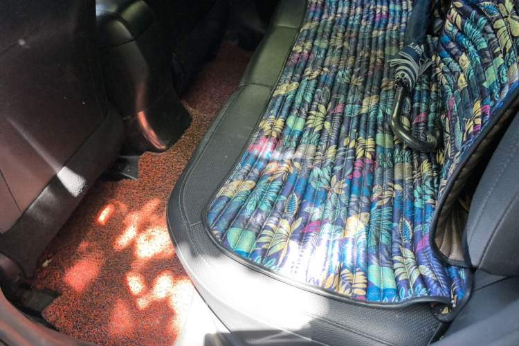 Used Hyundai ix35 2013 2.0L Automatic Two-Wheel Drive Smart GLS China IV Standard Left Rear Seat