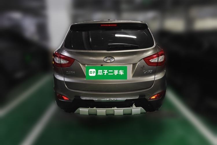 Used Hyundai ix35 2013 2.0L Automatic Two-Wheel Drive Smart GLS China IV Standard Rear