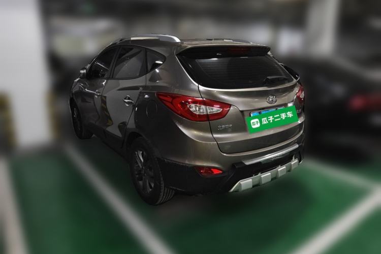 Used Hyundai ix35 2013 2.0L Automatic Two-Wheel Drive Smart GLS China IV Standard Rear Left 45 Deg