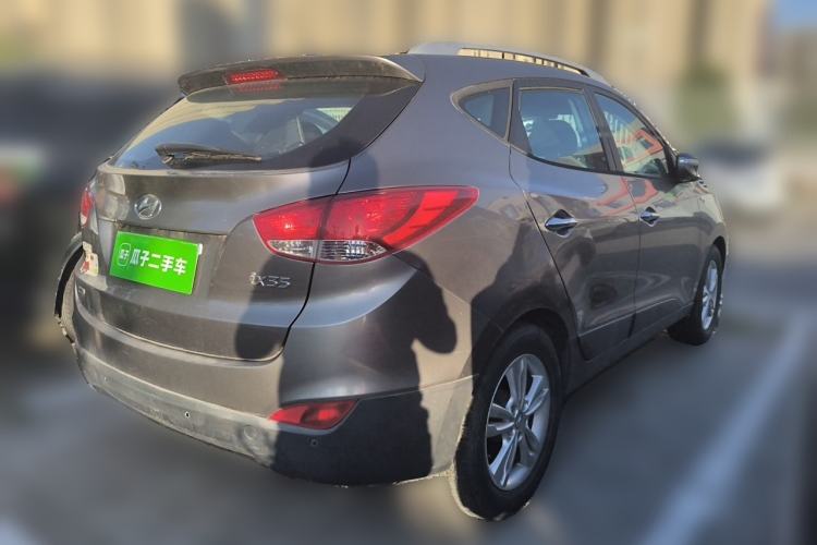Used Hyundai ix35 2013 2.4L Automatic Two-Wheel Drive Leading GLX China V Standard Rear Right 45 Deg