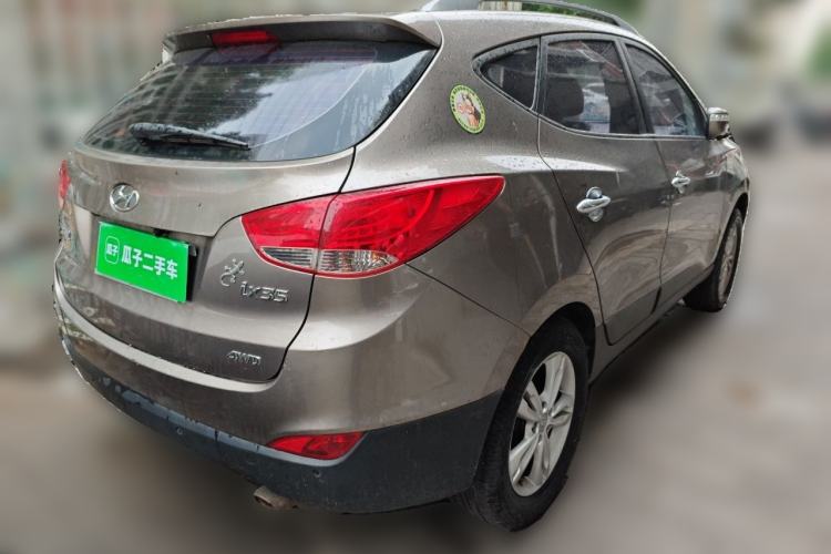 Used Hyundai ix35 2013 2.0L Automatic 4x4 Smart GLS China V Standard Rear Right 45 Deg