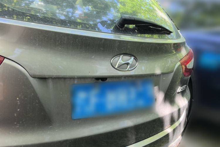 Used Hyundai ix35 2013 2.0L Automatic Two-Wheel Drive Smart GLS China IV Standard Rear