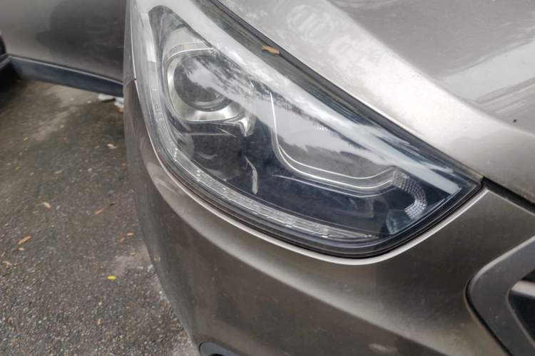 Used Hyundai ix35 2013 2.0L Automatic Two-Wheel Drive Smart GLS China V Standard Right Front Headlight
