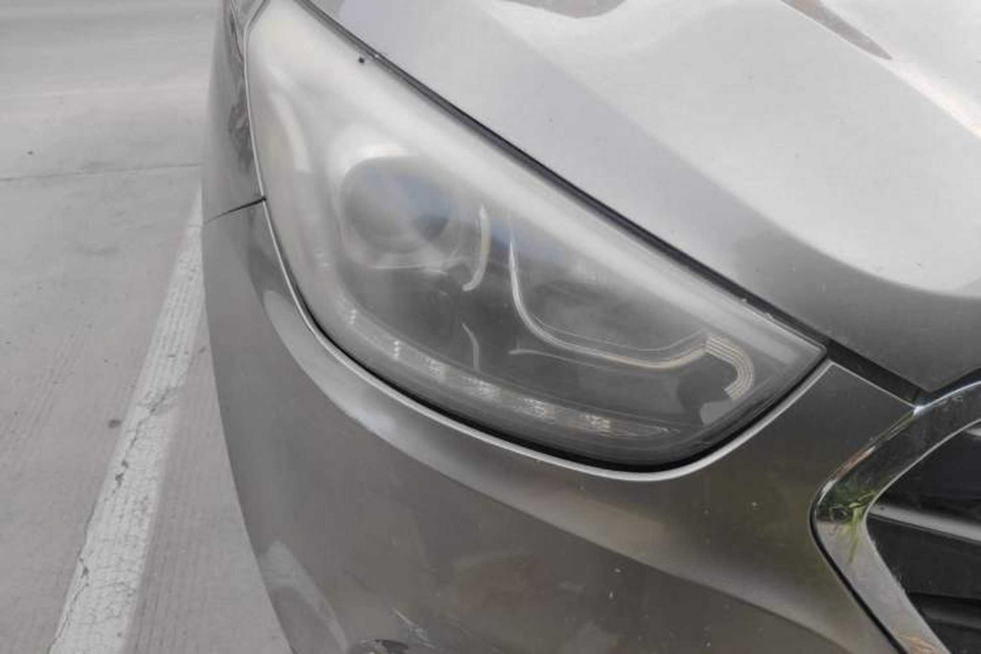 Used Hyundai ix35 2013 2.0L Automatic Two-Wheel Drive Smart GLS China IV Standard Right Front Headlight