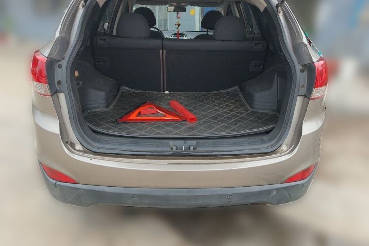 Used Hyundai ix35 2013 2.0L Automatic 2WD Comfort GL China IV Standard Trunk