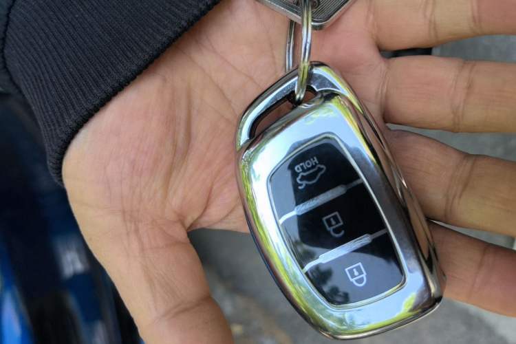 Used Hyundai ix35 2013 2.0L Automatic Two-Wheel Drive Smart GLS China IV Standard Vehicle Key