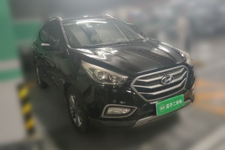 Used Hyundai ix35 2013 2.0L Automatic Two-Wheel Drive Smart GLS China V Standard Front Right 45 Deg