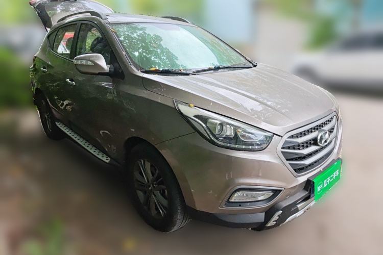 Used Hyundai ix35 2013 2.0L Automatic Two-Wheel Drive Smart GLS China IV Standard Front Right 45 Deg