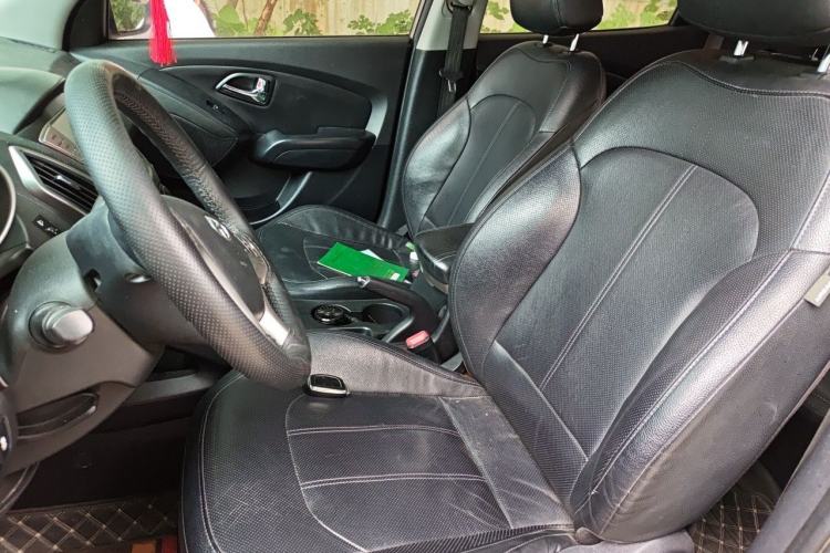 Used Hyundai ix35 2013 2.0L Automatic Two-Wheel Drive Smart GLS China IV Standard Left Front Seat