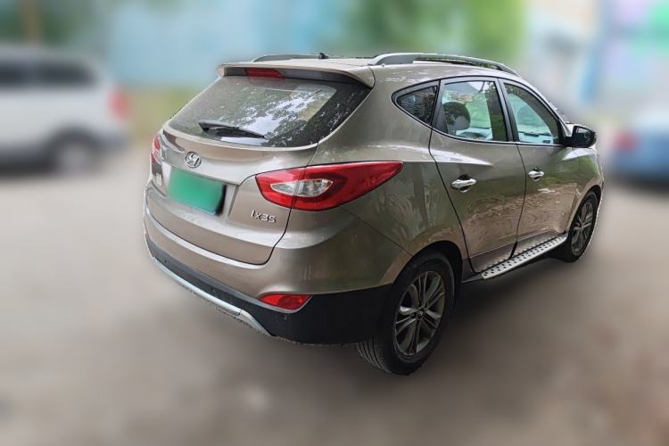 Used Hyundai ix35 2013 2.0L Automatic Two-Wheel Drive Smart GLS China IV Standard Rear Right 45 Deg