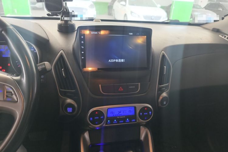 Used Hyundai ix35 2013 2.0L Automatic Two-Wheel Drive Smart GLS China IV Standard Audio And AC Panel
