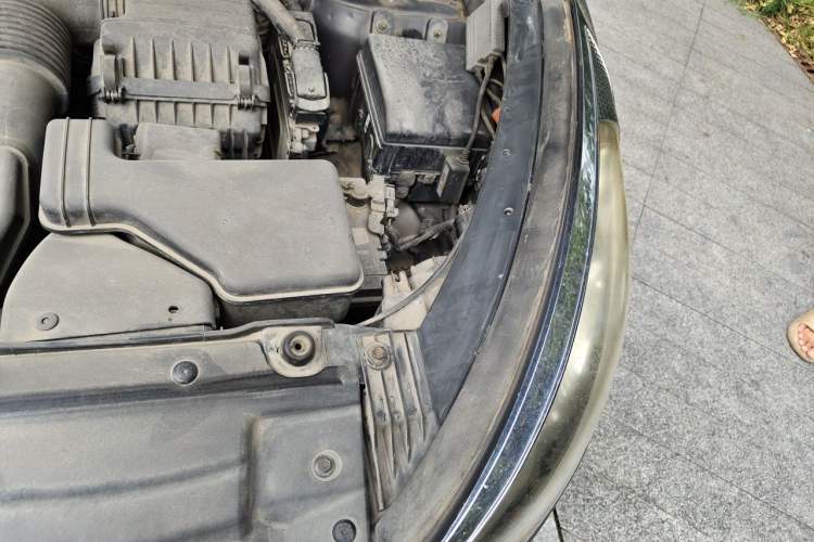 Used Hyundai ix35 2013 2.0L Automatic Two-Wheel Drive Smart GLS China IV Standard Engine Bay Left