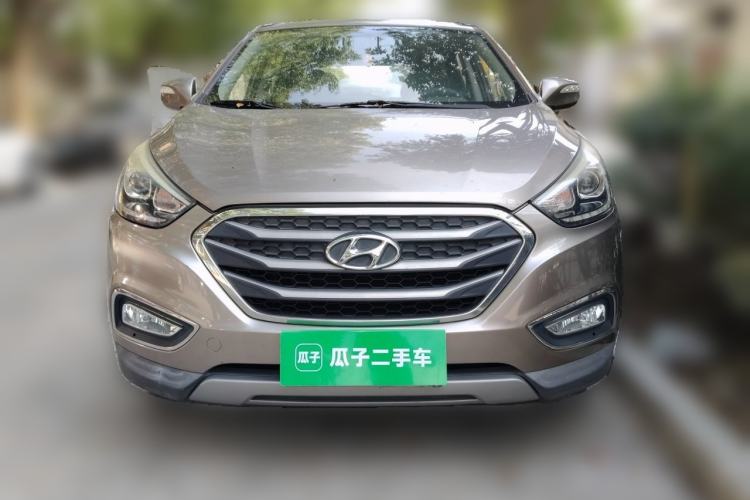 Used Hyundai ix35 2013 2.0L Automatic Two-Wheel Drive Smart GLS China IV Standard Front