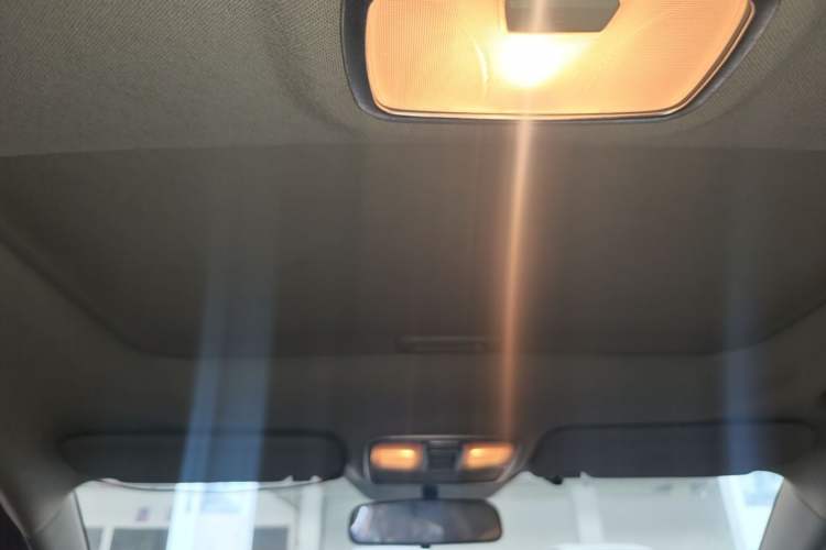 Used Hyundai ix35 2013 2.0L Automatic Two-Wheel Drive Smart GLS China IV Standard Headliner