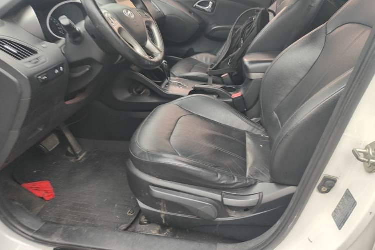 Used Hyundai ix35 2013 2.0L Automatic Two-Wheel Drive Smart GLS China V Standard Left Front Seat