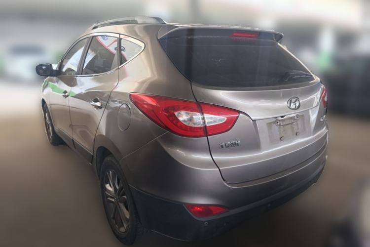 Used Hyundai ix35 2013 2.0L Automatic Two-Wheel Drive Smart GLS China IV Standard Rear Left 45 Deg