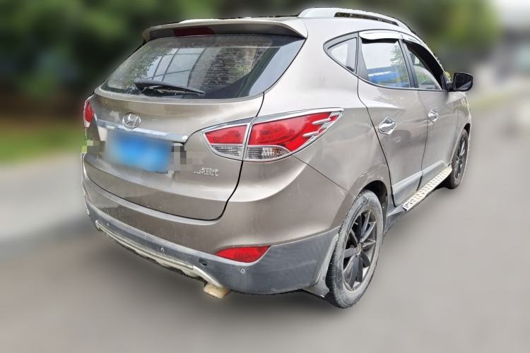 Used Hyundai ix35 2013 2.0L Automatic Two-Wheel Drive Smart GLS China IV Standard Rear Right 45 Deg