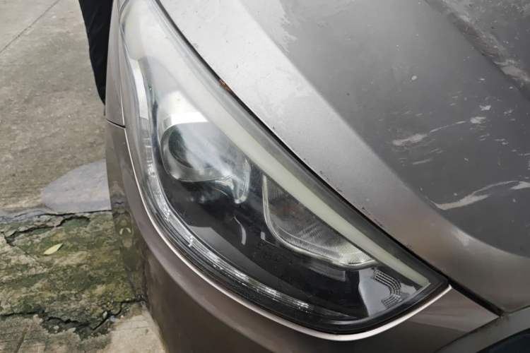Used Hyundai ix35 2013 2.0L Automatic Two-Wheel Drive Smart GLS China IV Standard Right Front Headlight