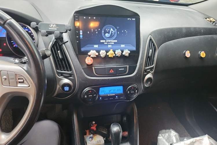 Used Hyundai ix35 2013 2.0L Automatic Two-Wheel Drive Smart GLS China IV Standard Audio And AC Panel
