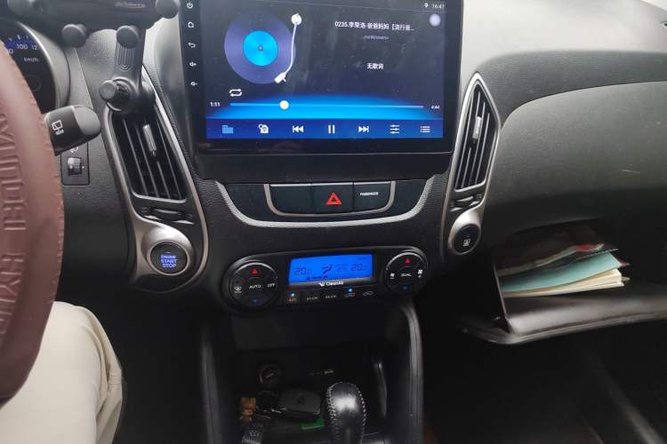 Used Hyundai ix35 2013 2.0L Automatic Two-Wheel Drive Smart GLS China IV Standard Audio And AC Panel