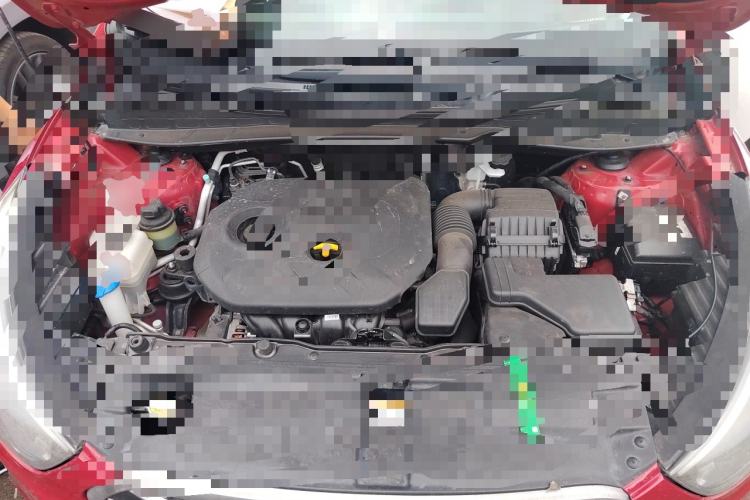 Used Hyundai ix35 2013 2.0L Automatic Two-Wheel Drive Smart GLS China IV Standard Engine Bay