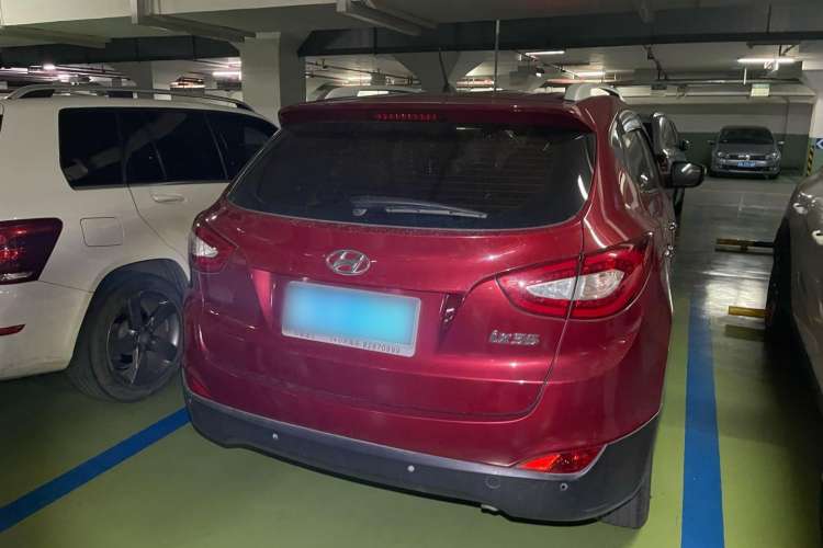 Used Hyundai ix35 2013 2.0L Automatic Two-Wheel Drive Smart GLS China IV Standard Exterior 5