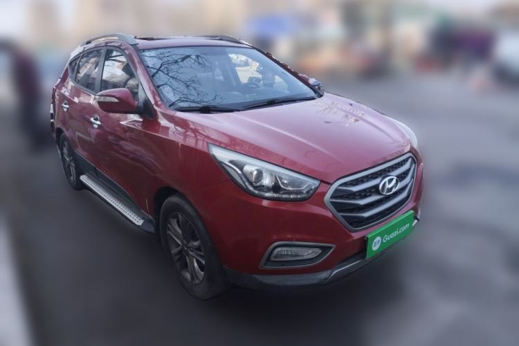 Used Hyundai ix35 2013 2.0L Automatic Two-Wheel Drive Smart GLS China IV Standard Front Right 45 Deg