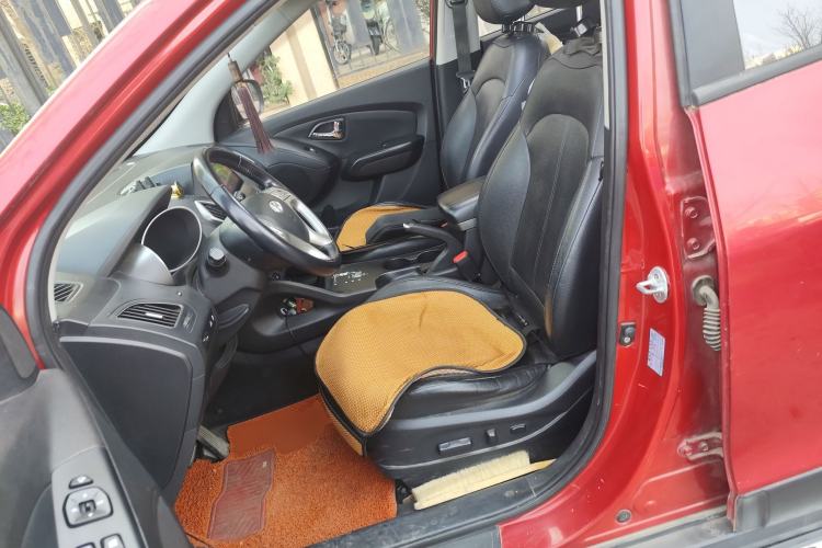 Used Hyundai ix35 2013 2.0L Automatic Two-Wheel Drive Smart GLS China IV Standard Left Front Seat