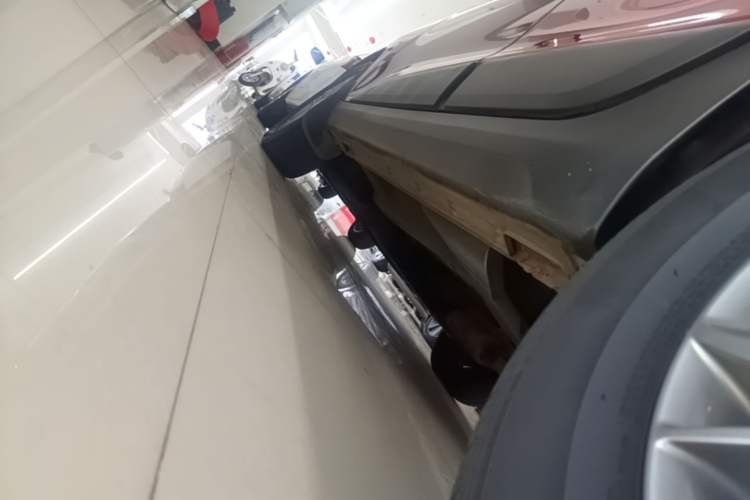 Used Hyundai ix35 2013 2.0L Automatic Two-Wheel Drive Smart GLS China IV Standard Left Side Sill