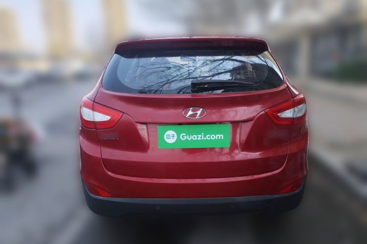 Used Hyundai ix35 2013 2.0L Automatic Two-Wheel Drive Smart GLS China IV Standard Rear