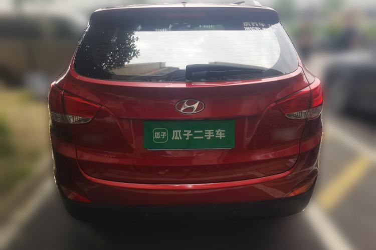 Used Hyundai ix35 2013 2.0L Automatic Two-Wheel Drive Smart GLS China IV Standard Rear