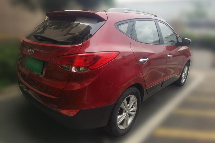 Used Hyundai ix35 2013 2.0L Automatic Two-Wheel Drive Smart GLS China IV Standard Rear Right 45 Deg